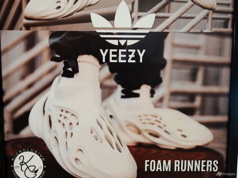 Go yeezy top